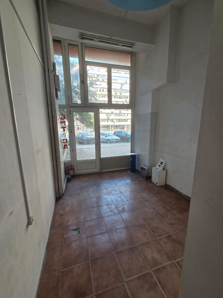 Obor inchiriere spatiu comercial - zona Stefan cel Mare